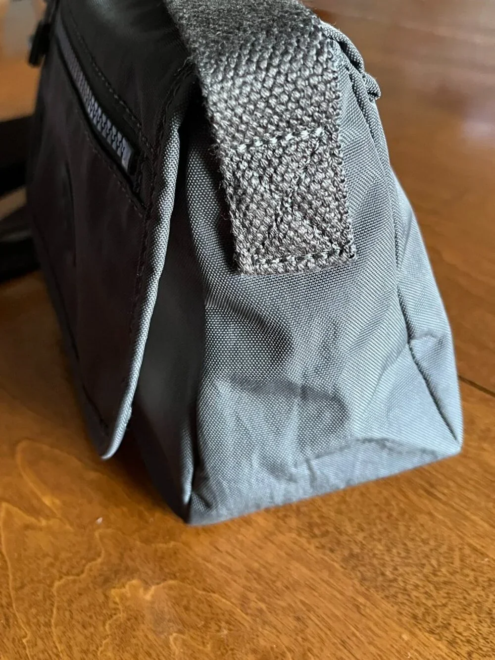 Kipling dark gray Sabian crossbody bag - Picture 6 of 16